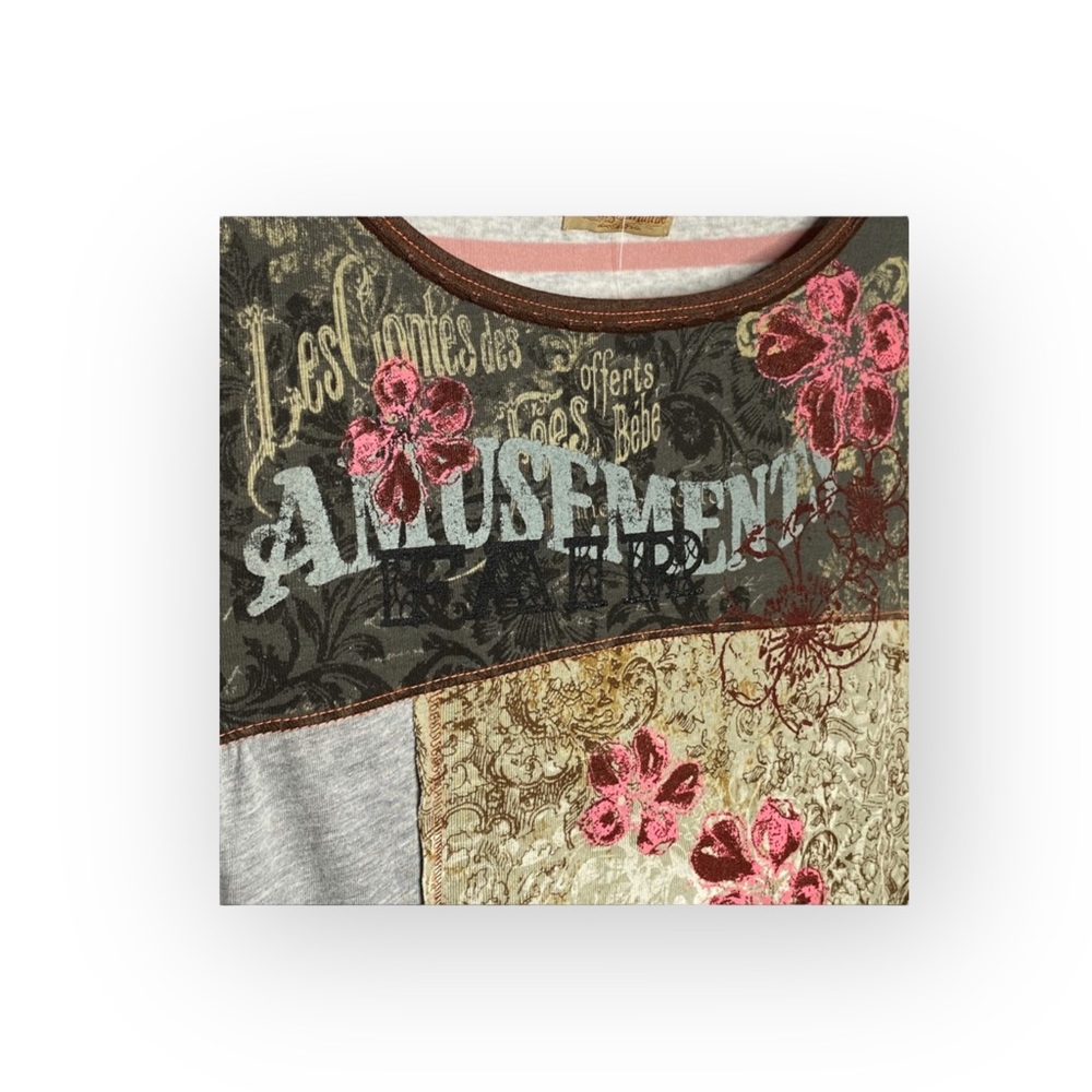 new skinny minnie 𖦹 Amusement Fair Patch Tee 𖦹 Embellished Mixed Print 𖦹 S - Picture 11 of 15